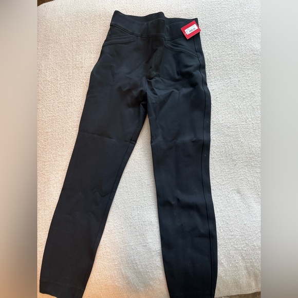 NWT! Spanx The Perfect Pant Black Medium - Picture 4 of 4